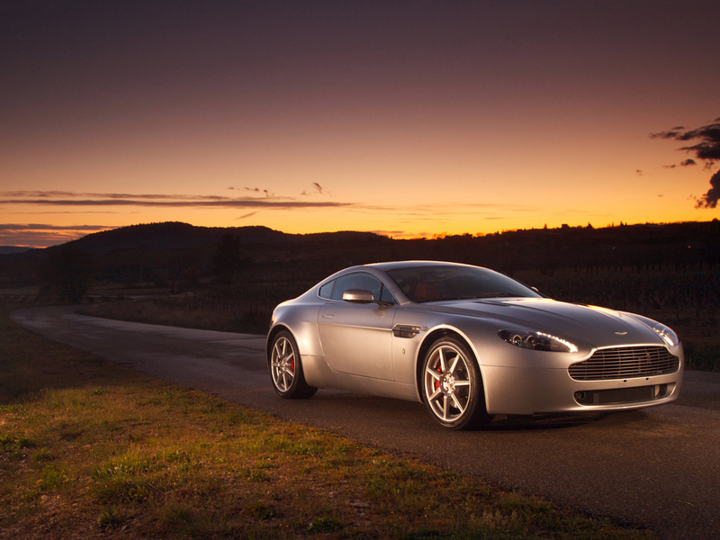 Illustration for article titled I Need A Luxurious Car For Cruising That's A Little Offbeat! What Car Should I Buy?